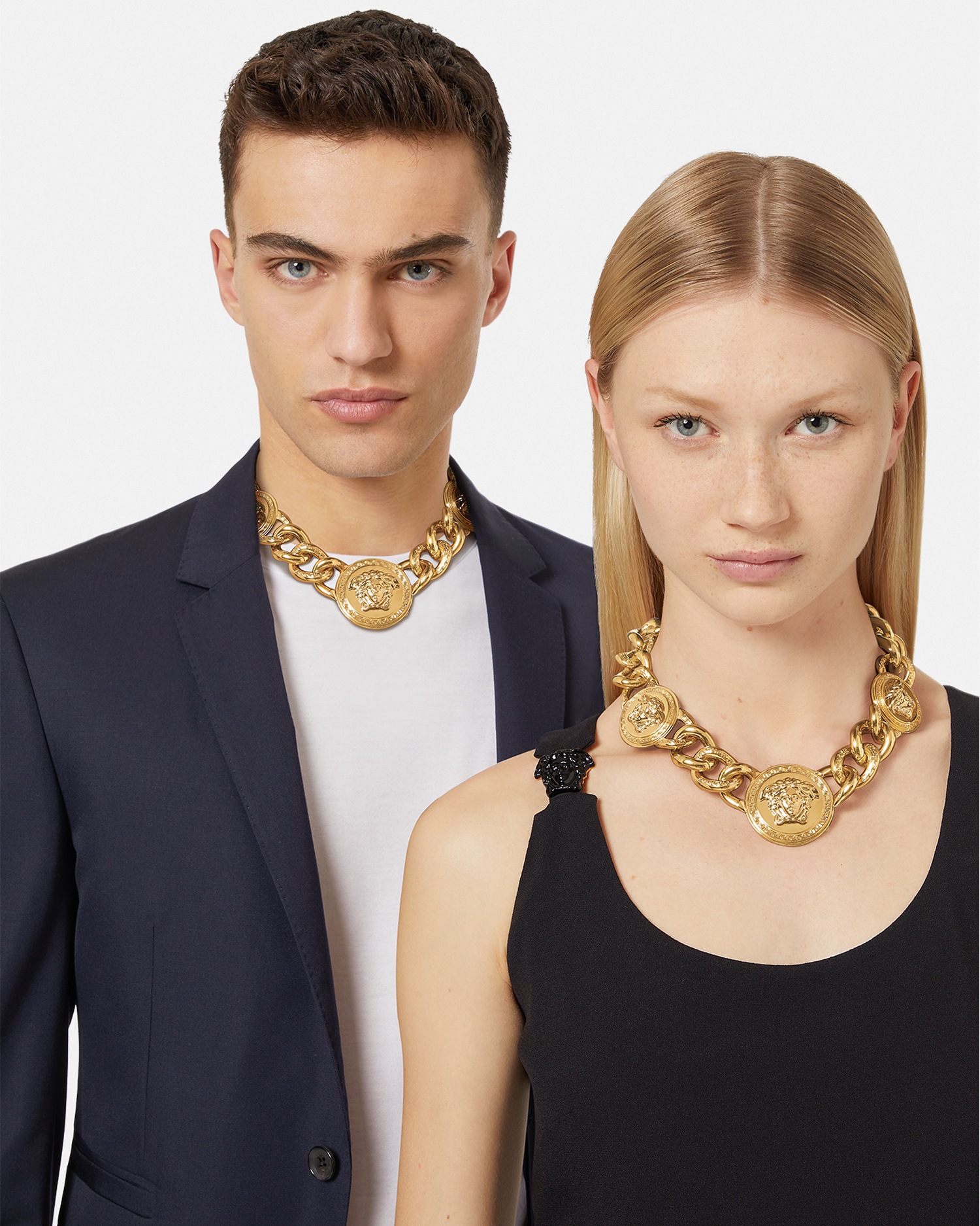 Versace Medusa Chain Necklace Gold 3