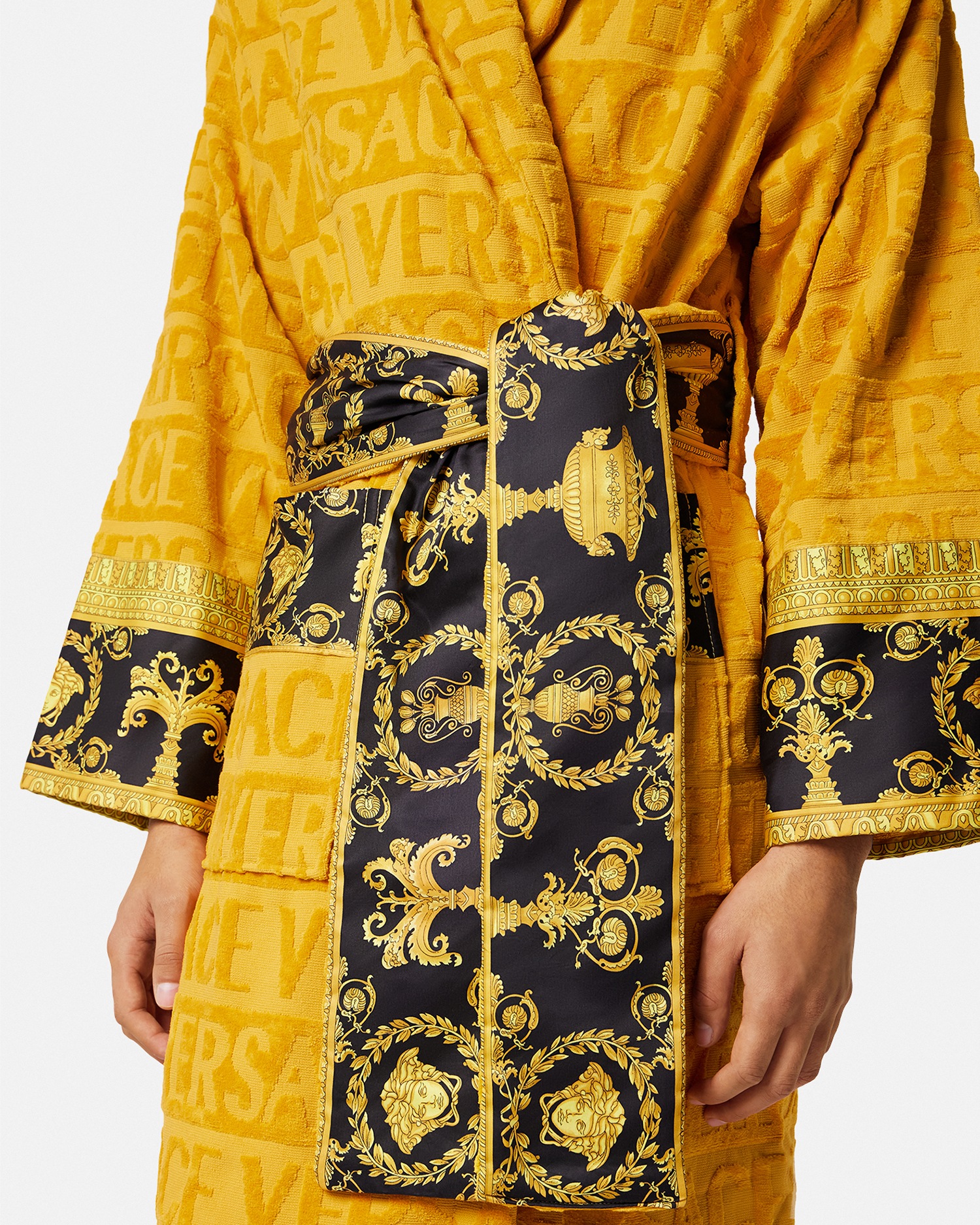 Versace Home I ♡ Baroque Bathrobe Yellow 5